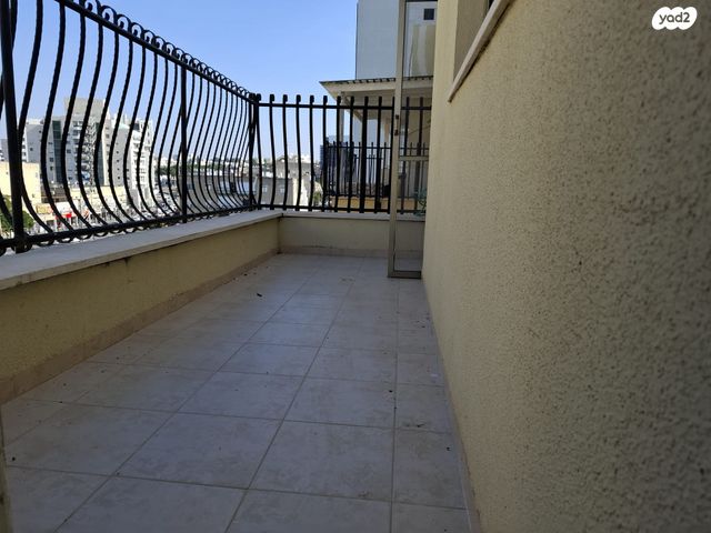 דירה, מורדי הגטאות, מרכז העיר, קרית אתא