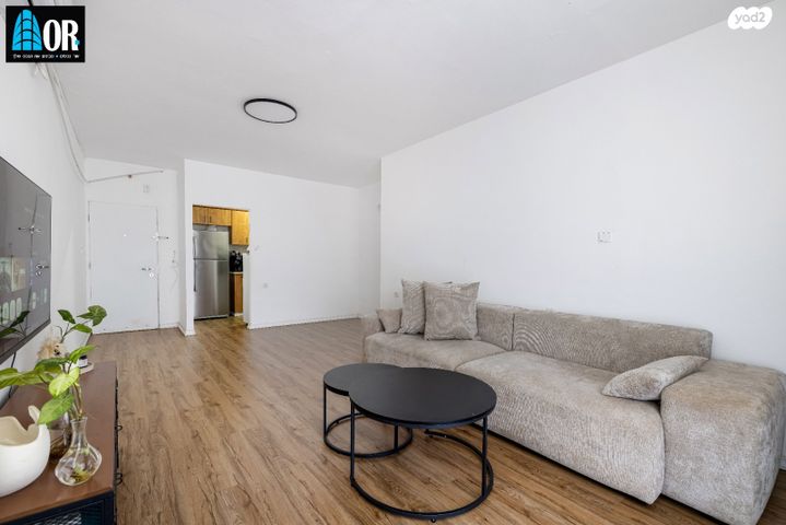 דירה, נתן ברניצקי, רמז, מערב ותיק, ראשון לציון