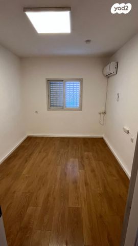 דירה, הראשונים 25, קרית חיים מזרחית, חיפה