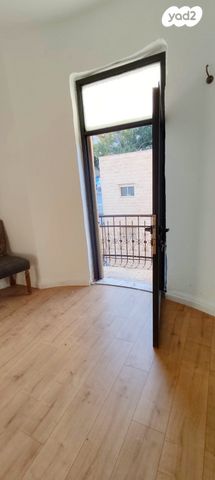 דירה, ואדי סאליב 23, העיר התחתית, ואדי סאליב, חיפה