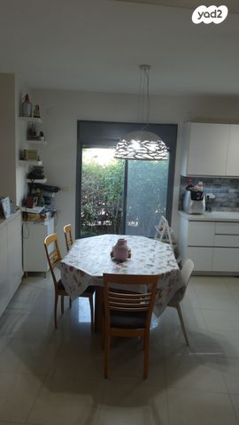 בית פרטי/ קוטג', שביל הרקפות, בן עמי, בן עמי