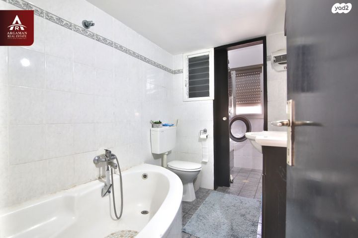 דירה, כינרת, קרית אתא