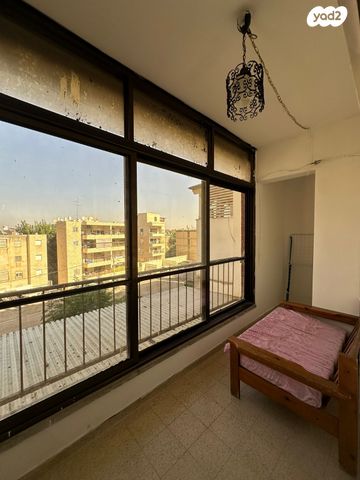 דירה, ש"י עגנון, קרית אליעזר, חיפה