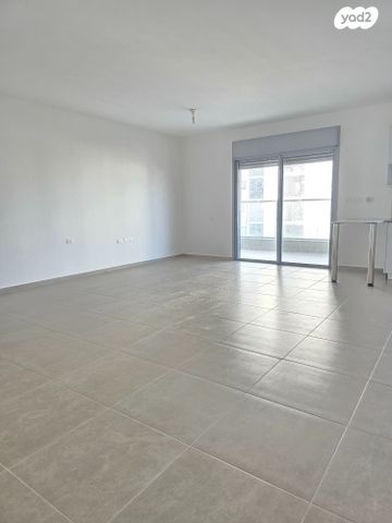 דירה, שער הגיא מערב, יקנעם עילית