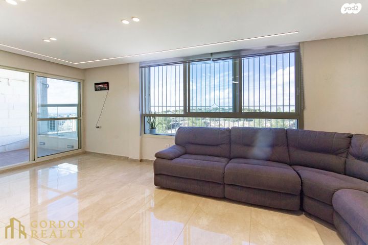 דירה, יואל הנביא 26, רמת אבי עזרי / רמת בית שמש ג-1, בית שמש