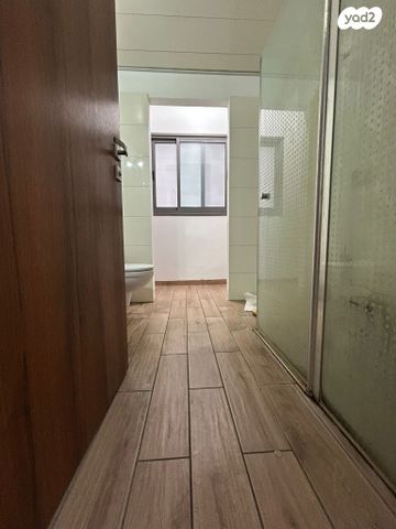 דירה, איתמר, חרוזים, רמת גן