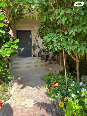 בית פרטי/ קוטג', גרניום, עין שרה, נהריה