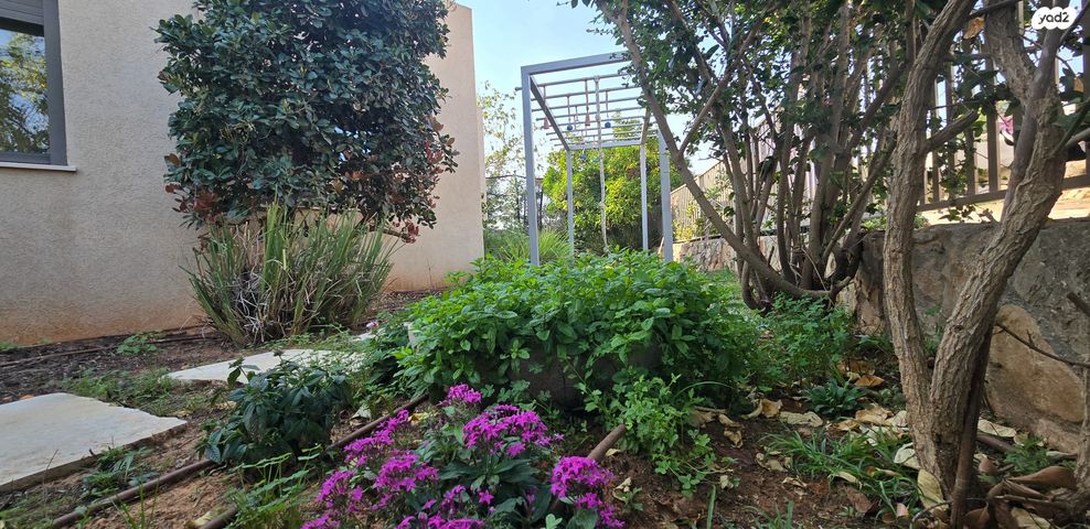 בית פרטי/ קוטג', סלעית, סלעית