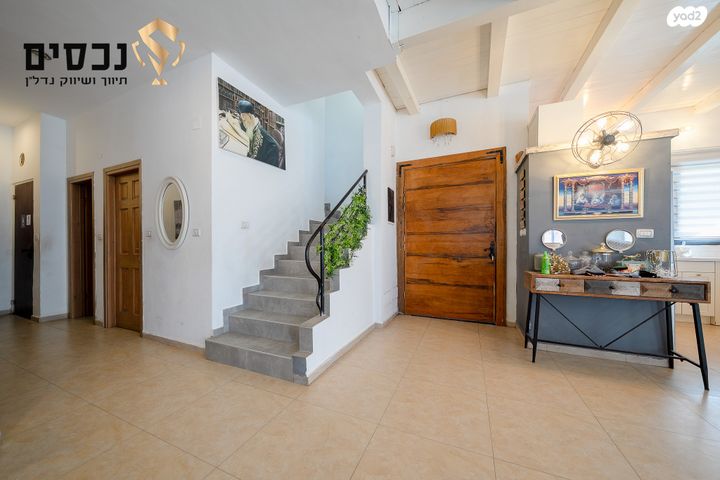 בית פרטי/ קוטג', בית אריה / עופרים