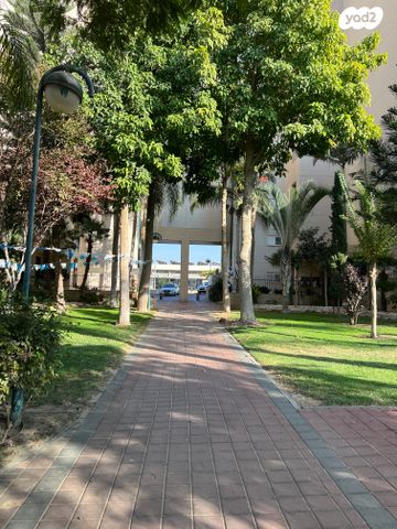 דירה, דוד ניב 23, נווה זאב, נאות אילן, באר שבע