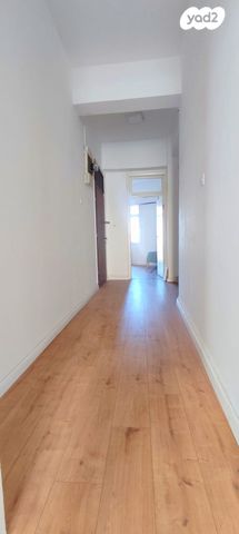 דירה, ואדי סאליב 23, העיר התחתית, ואדי סאליב, חיפה