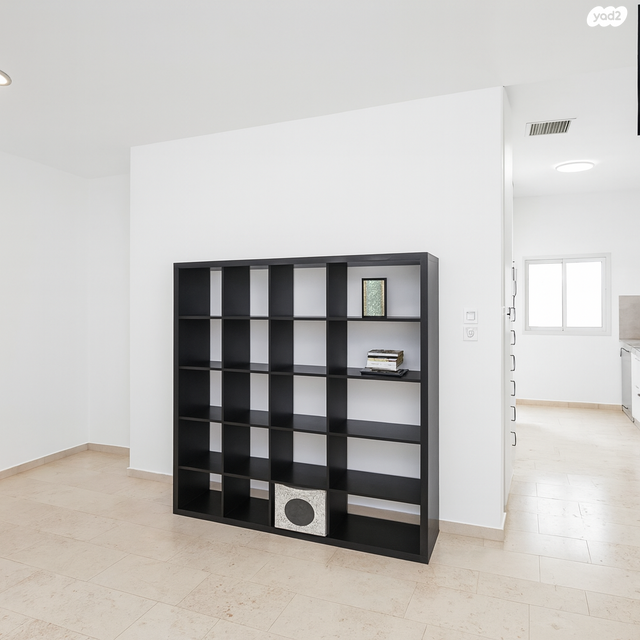 שכונת יהלום, מרכז העיר ב