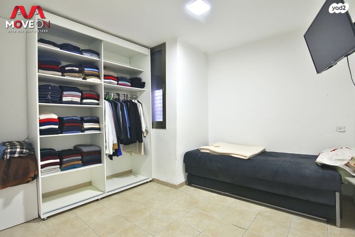 דירת גן, שבטי ישראל, שיכון ד, טבריה