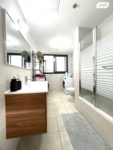 דירה, ד"ר יוסף בורג 10, כוכב הצפון, נתניה