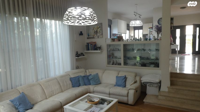 בית פרטי/ קוטג', שביל הרקפות, בן עמי, בן עמי