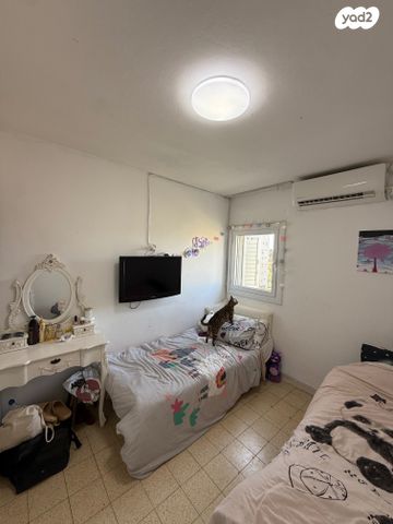 דירה, צונץ 5, נווה עופר, תל כביר, תל אביב יפו