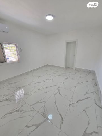 דירת גן, אשקלון