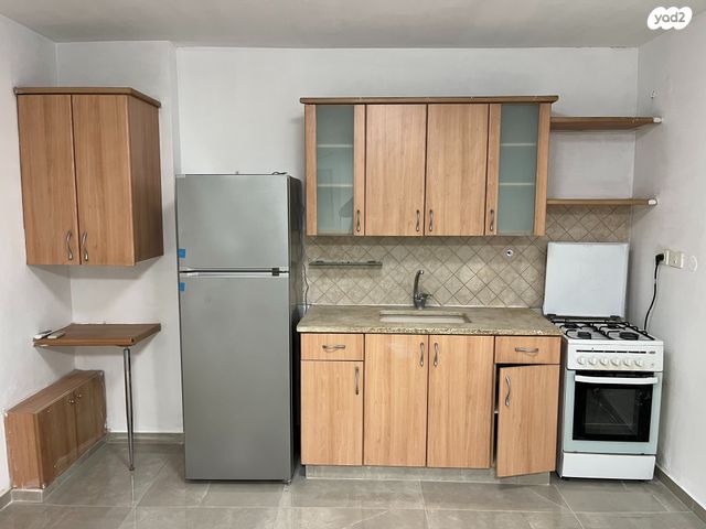 דירה, גדעון האוזנר, ירושלים