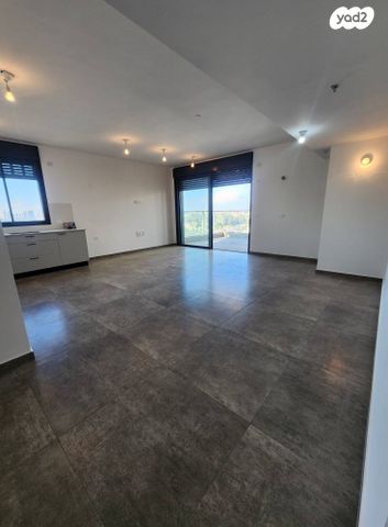 דירה, ראול ולנברג 33, רמת החייל, תל אביב יפו