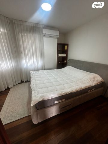 גג/ פנטהאוז, לסקוב, רמת גולדה, חיפה