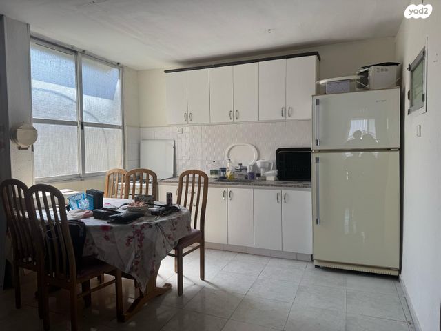 חיים ארלוזורוב 