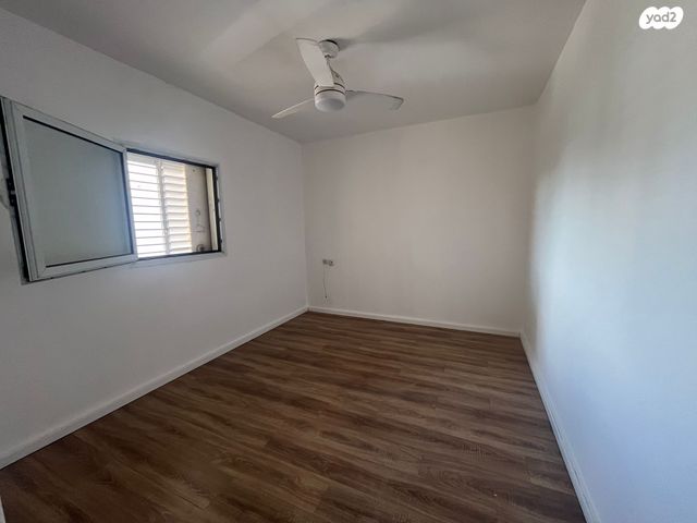 דירה, פנחס רוטנברג 86, נווה יהושע, ערמונים, רמת גן