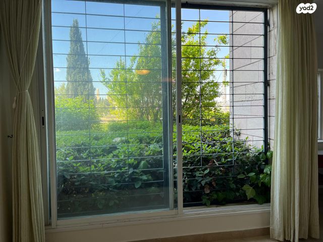 דירה, גבעת חנניה, אבו תור, ירושלים