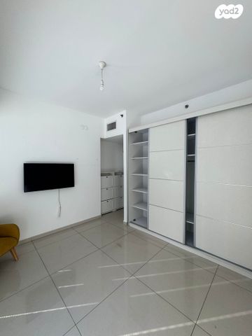 דירה, שכונת הראשונים, רמת גן