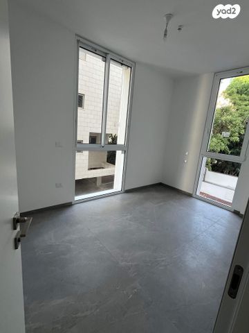 דירה, הניצנים, מרכז, הרצליה