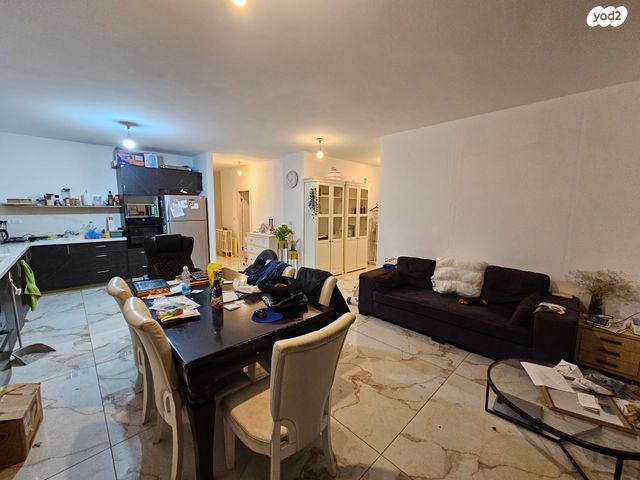 דירת גן, השופר, שאר העיר, גבעת זאב