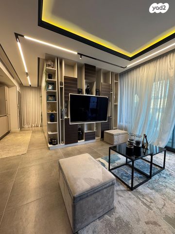 דירה, גאולה 14, כרם התימנים, תל אביב יפו