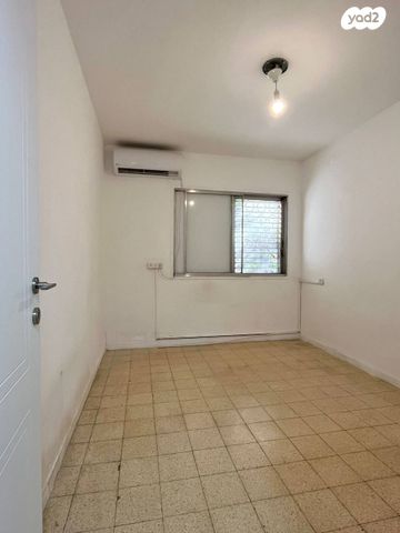 דירה, העצמאות 36, מרכז העיר, סביניה, הוותיקה, קרית ביאליק