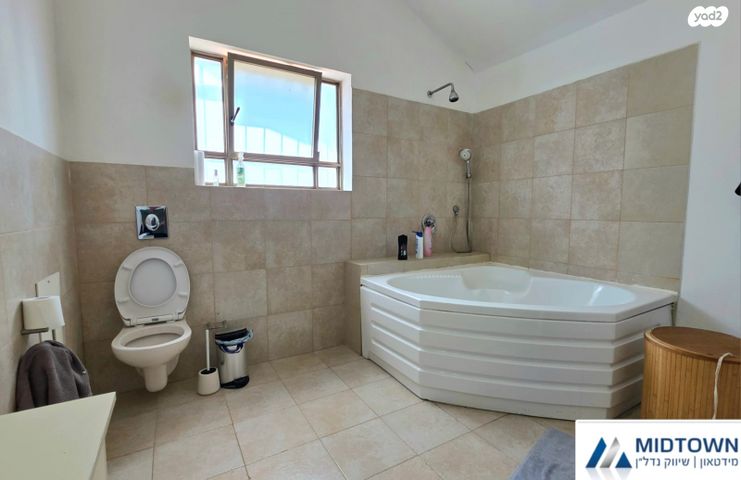 בית פרטי/ קוטג', נוף השרון, מתן