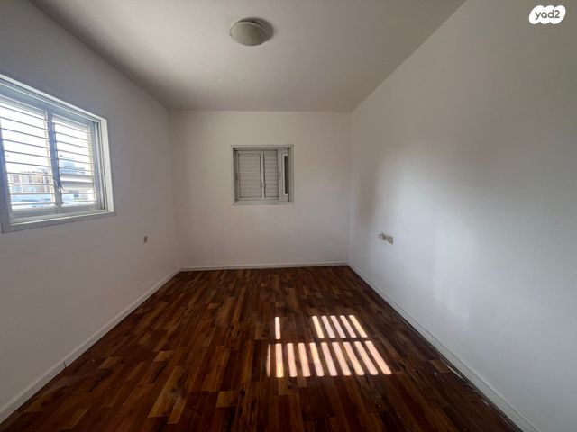 דירה, פנחס רוטנברג 86, נווה יהושע, ערמונים, רמת גן