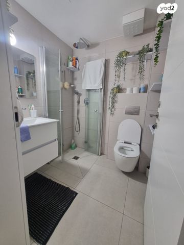 דירה, מקור חיים, מקור חיים, ירושלים