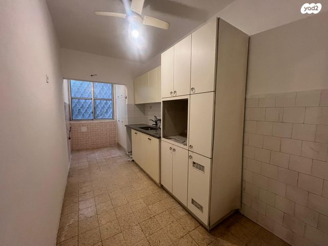 דירה, החשמונאים 30, שכונת חשמונאים, מרכז העיר א, רמת גן