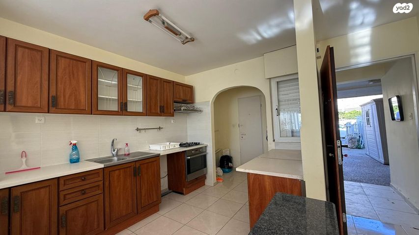 דו משפחתי, שדרות מ"ג המעפילים, אילנות, מעלות תרשיחא