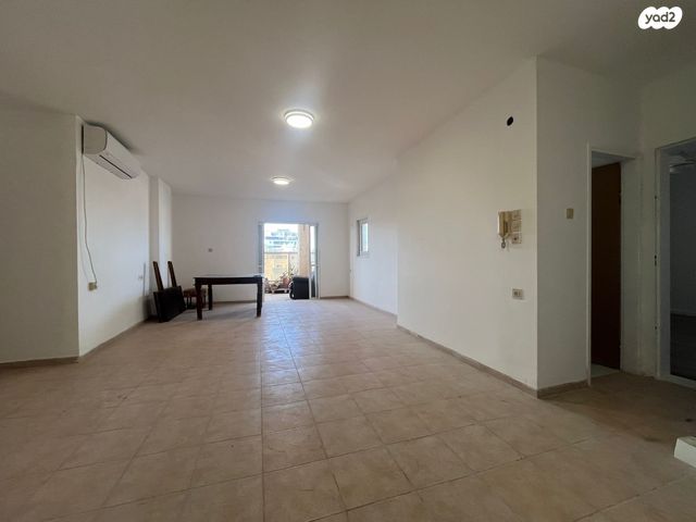 פנחס רוטנברג 86