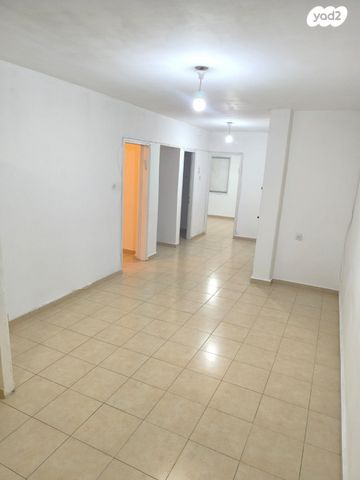 שדרות ירושלים 