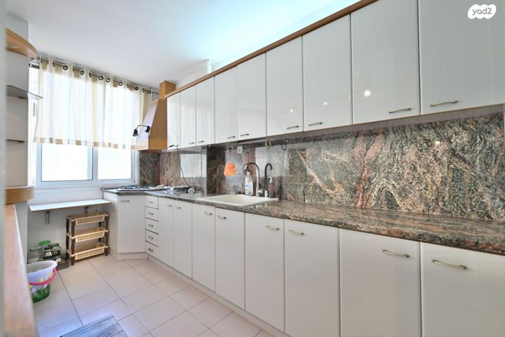 דירה, הרצל 42, רוטשילד עצמאות, בת ים