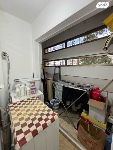 דירת גן, הנחלים, הנחלים, מעלה אדומים