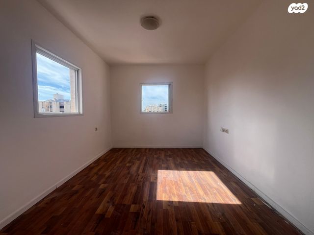 דירה, פנחס רוטנברג 86, נווה יהושע, ערמונים, רמת גן