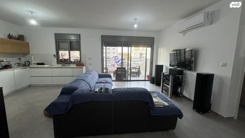 דירה, יפה ירקוני, רובע יזרעאל סביוני העמק, עפולה