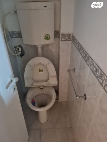 דירה, מקס נורדאו, בת ים