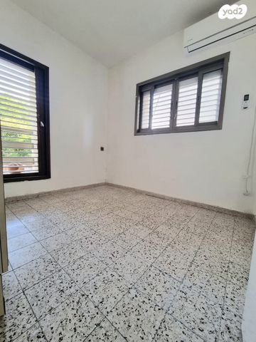 דירה, משה שפירא, צפון מזרח מרכז העיר, נתניה