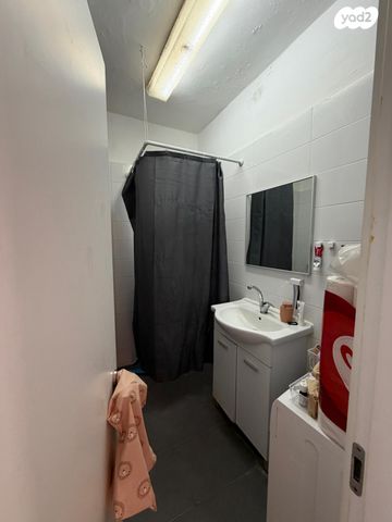 דירה, הגולן 100, רמת החייל, תל אביב יפו