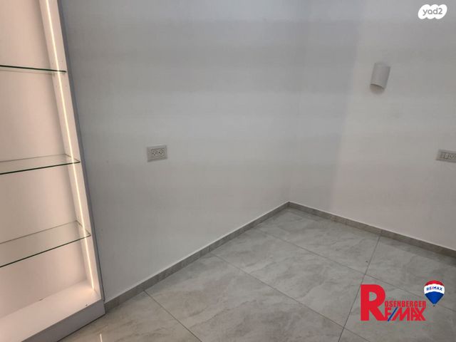 דירה, אבן סינא 68, עג'מי, גבעת העליה, תל אביב יפו