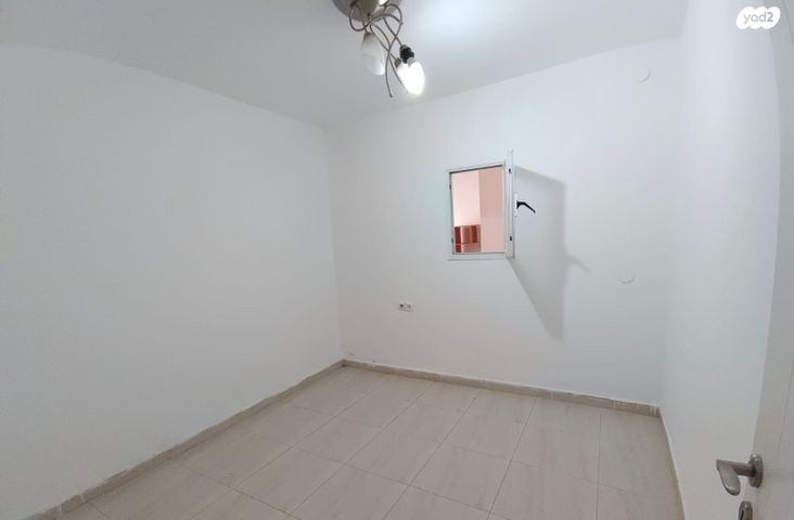 דירה, שיכון ד, טבריה