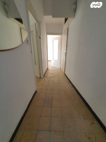 דירה, ארלוזורוב, הדר מרכז, חיפה