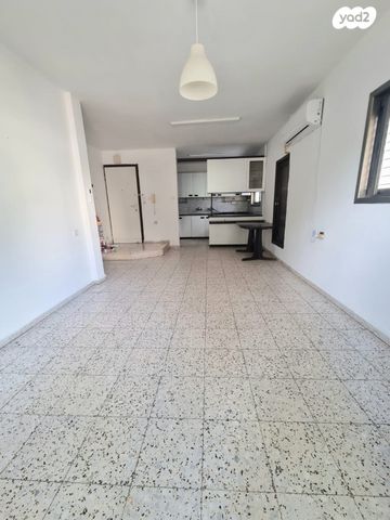 דירה, משה שפירא, צפון מזרח מרכז העיר, נתניה